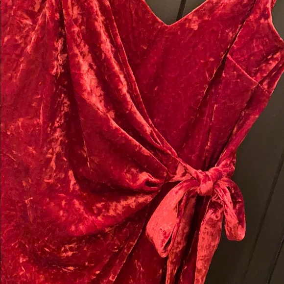 💋Romper💋 💋❤️💋 Size M - Picture 2 of 3